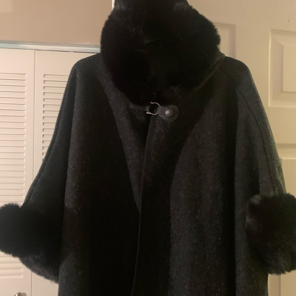 CARDIGAN GRAY SHAWL HOODIE. - Picture 8 of 12